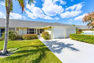 10924 SE Stonehill Ln, Hobe Sound, FL 33455 - Photo 1