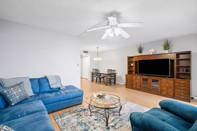 2046 Rexford C, Boca Raton, FL 33434 - Photo 4