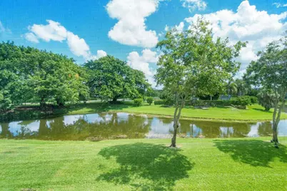 2046 Rexford C, Boca Raton, FL 33434 - Photo 20