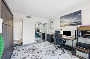 4400 Hillcrest Dr, Hollywood, FL 33021 - Photo 30