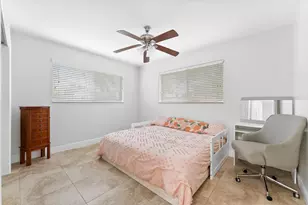 1257 NW 5th St, Boca Raton, FL 33486 - Photo 18
