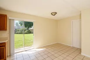 1190 SE Puritan Ln, Port Saint Lucie, FL 34983 - Photo 14