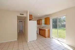 1190 SE Puritan Ln, Port Saint Lucie, FL 34983 - Photo 2