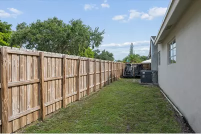 4601 W Hawthorne Circle, Hollywood, FL 33021 - Photo 28