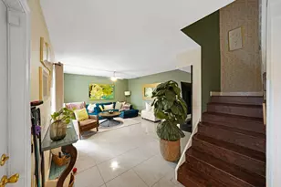 8910 SW 20th Pl, Davie, FL 33324 - Photo 12