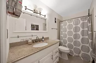 8910 SW 20th Pl, Davie, FL 33324 - Photo 14