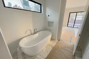 1781 NE 18th St, Fort Lauderdale, FL 33305 - Photo 12
