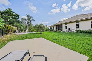 8671 155th Pl N, Palm Beach Gardens, FL 33418 - Photo 18