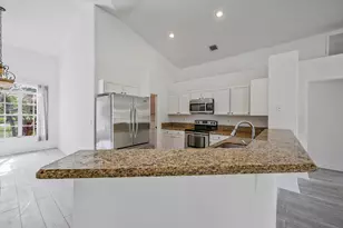 8671 155th Pl N, Palm Beach Gardens, FL 33418 - Photo 34