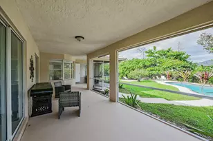 8671 155th Pl N, Palm Beach Gardens, FL 33418 - Photo 14