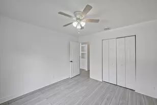 8671 155th Pl N, Palm Beach Gardens, FL 33418 - Photo 66