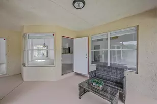 8671 155th Pl N, Palm Beach Gardens, FL 33418 - Photo 8
