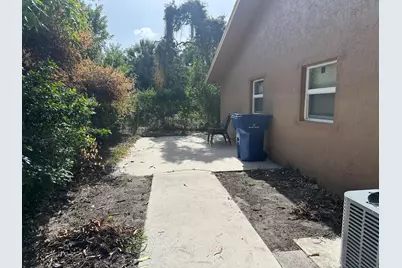 641 W 9th Street #1, Riviera Beach, FL 33404 - Photo 16