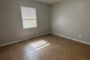 641 W 9th St, Riviera Beach, FL 33404 - Photo 10