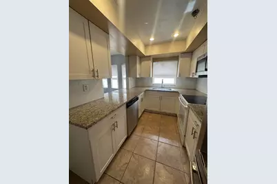 641 W 9th #2, Riviera Beach, FL 33404 - Photo 6