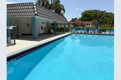 700 S Hollybrook Drive #207, Pembroke Pines, FL 33025 - Photo 12