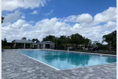 19420 Carolina Circle, Boca Raton, FL 33434 - Photo 16