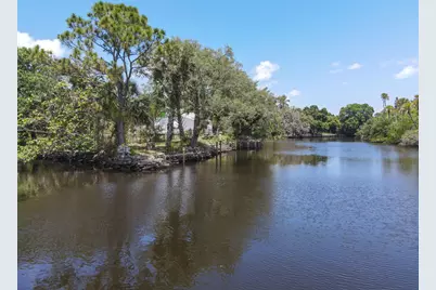 332 SW Salerno Road, Stuart, FL 34997 - Photo 4