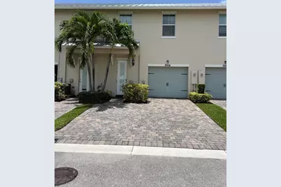 3964 Poinciana Lane, Hollywood, FL 33021 - Photo 2