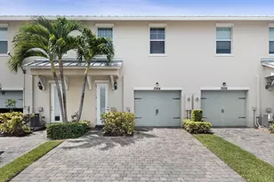 3964 Poinciana Ln, Hollywood, FL 33021 - Photo 4
