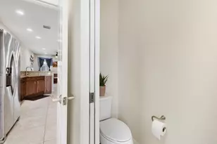 3964 Poinciana Ln, Hollywood, FL 33021 - Photo 26