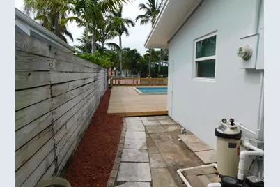 1721 SW 5th Street SW, Fort Lauderdale, FL 33312 - Photo 36