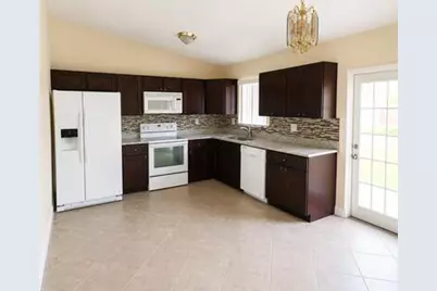 4231 SW 55th Avenue, Davie, FL 33314 - Photo 2