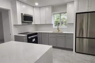 401 SE 1st Ave, Pompano Beach, FL 33060 - Photo 2