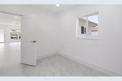 401 SE 1st Avenue, Pompano Beach, FL 33060 - Photo 20