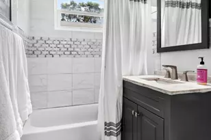 1446 W Perry St, Lantana, FL 33462 - Photo 26