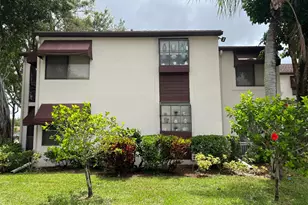 5068 Rose Hill Dr, Boynton Beach, FL 33437 - Photo 1