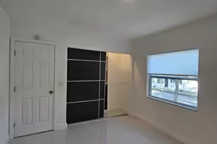 206 NE 13th St, Fort Lauderdale, FL 33304 - Photo 8