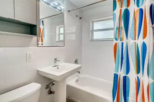 1720 NE 8th Ave, Fort Lauderdale, FL 33305 - Photo 8
