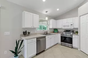 2735 47th Ave, Vero Beach, FL 32966 - Photo 18