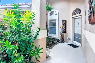 2102 Mahogany Pl, Palm Beach Gardens, FL 33418 - Photo 2