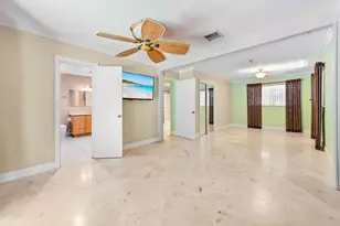 138 NE 29th St, Wilton Manors, FL 33334 - Photo 16