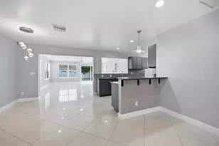 434 Australian Cir, Lake Park, FL 33403 - Photo 6