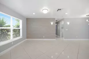 434 Australian Cir, Lake Park, FL 33403 - Photo 6
