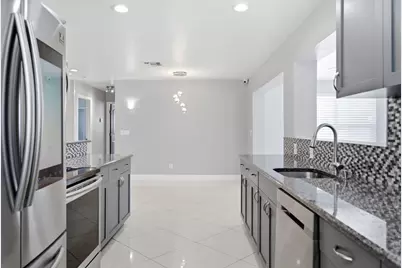 434 Australian Circle, Lake Park, FL 33403 - Photo 10