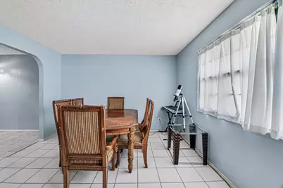 366 SE Lancaster Avenue, Port Saint Lucie, FL 34984 - Photo 10
