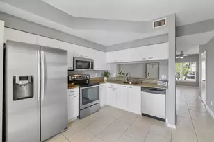 9905 NW 57th Manor, Coral Springs, FL 33076 - Photo 24