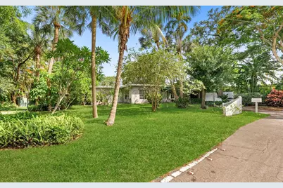 330 NW 32nd Court, Oakland Park, FL 33309 - Photo 2