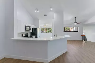 204 Sea Oats Drive #G, Juno Beach, FL 33408 - Photo 10
