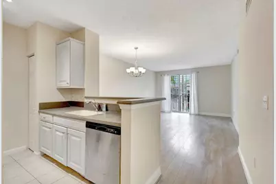 780 S Sapodilla Avenue #203, West Palm Beach, FL 33401 - Photo 1