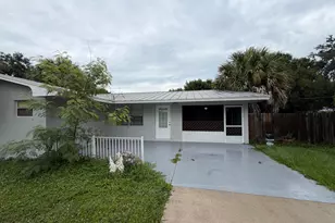 2185 NW 3rd St, Okeechobee, FL 34972 - Photo 1