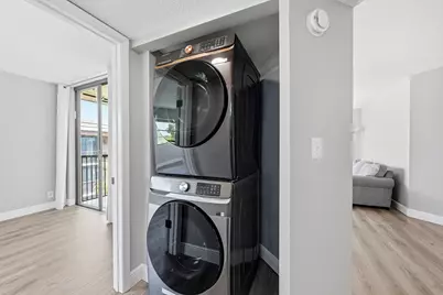 10401 W Broward Boulevard #401, Plantation, FL 33324 - Photo 28