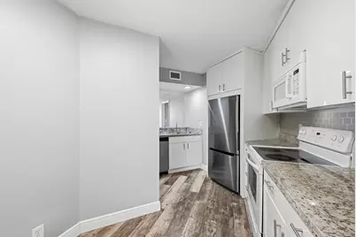 10401 W Broward Boulevard #401, Plantation, FL 33324 - Photo 10