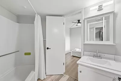 10401 W Broward Boulevard #401, Plantation, FL 33324 - Photo 22