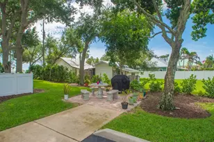 13530 Westport Dr, Sebastian, FL 32958 - Photo 28