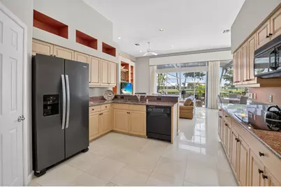 8064 Desmond Drive, Boynton Beach, FL 33472 - Photo 26